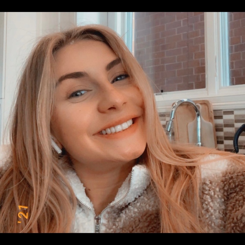 Meet your Posher, Michelle